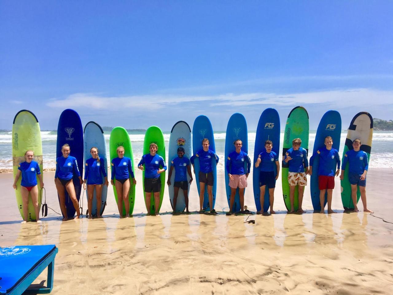 Beach Break Surf Hostel فيليغاما المظهر الخارجي الصورة